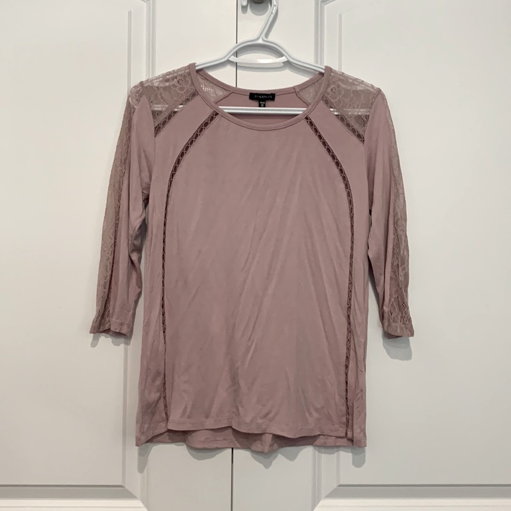 *2 items for $20* like new Dynamite 3/4 sleeve shirt